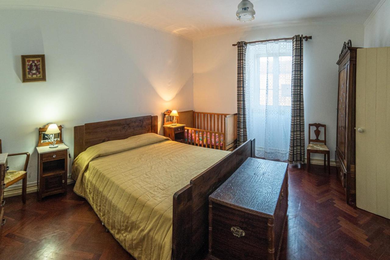Casa com Quinta Tradicional Villa Pico da Pedra Esterno foto